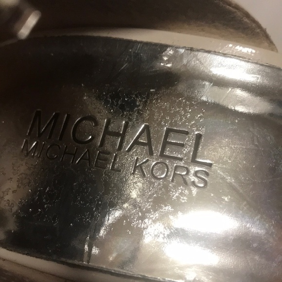 MICHAEL Michael Kors - Picture 10 of 10
